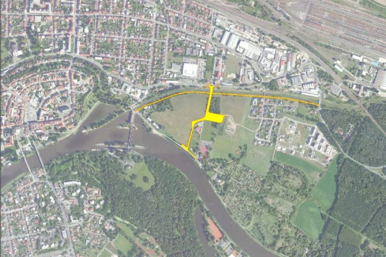 Velké plány pro Veslák. Město chce parkoviště, cyklostezku a mostek