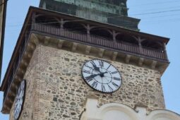 Lešení mizí. Zelená brána se po měsících oprav znovu ukáže v plné podobě