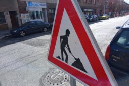 Termín opravy ulice byl posunutý, řidiči musí počítat s uzavírkami