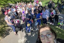 Tisíce lidí vyrazí ven a podpoří předčasně narozené děti