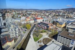 Prohlédněte si Liberec z ptačí perspektivy. Vyhlídka na mrakodrapu je opět přístupná