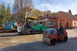 Doprava se vrací k Jiráskovým sadům, omezení končí