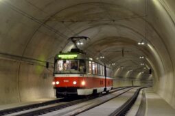 Brno se loučí s legendou K2, fanoušci s ní pojedou poslední jízdu