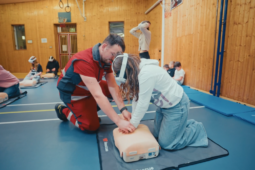 Každá minuta rozhoduje. Studenti se učí zachraňovat životy s pomocí virtuální reality