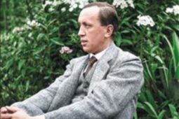 Po stopách Karla Čapka: nová mobilní trasa spojuje Prahu a střední Čechy