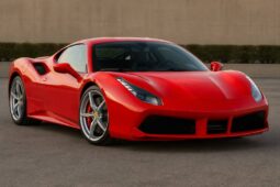 Jen tento víkend: Ferrari a Lamborghini v Hradci