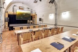 Vyšehrad láká na pohádku i večerní koncert v Purkrabství