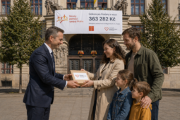 Pomoc mezi kolegy roste. Magistrát vybral stovky tisíc pro lidi v nouzi