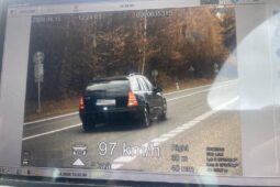 Řidiči pod vlivem i rychlá jízda: Policie rozdávala pokuty