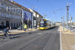 Tramvaje se vrací na Skvrňany. Opravená trať zrychlí cestu i ztiší provoz