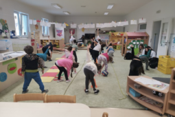 Předškoláci v Rokycanech objevovali radost z pohybu hravou formou