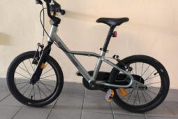 Nechybí vám dětské jízdní kolo? Policisté z České Lípy hledají majitele zřejmě kradeného bicyklu