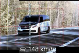 Řítil se mimo obec rychlostí 148 km/h. Policisté mu na místě sebrali řidičák