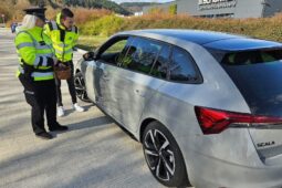 Velikonoční kontroly řidičů: Policie odhalila přes 200 přestupků, padly pokuty za statisíce