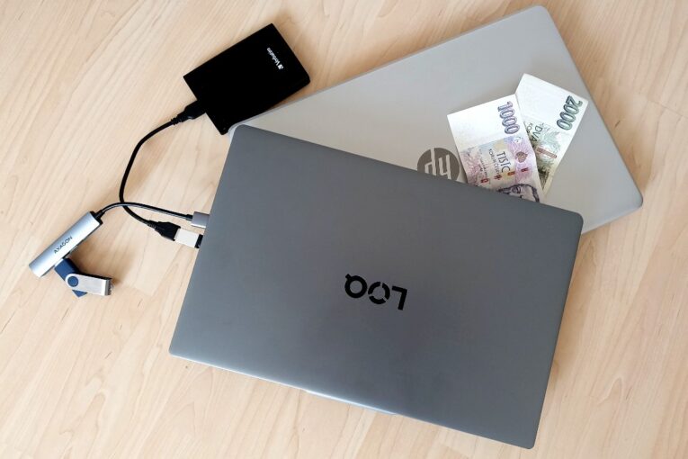 Koupě staršího mobilu nebo jiné elektroniky. Na co si dát pozor, abyste o zboží pak nepřišli