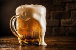 Noc, kdy pivo ukáže svou pravou tvář