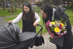 Otrokovice oficiálně přivítaly prvního novorozence roku. Rodina převzala speciální dárek