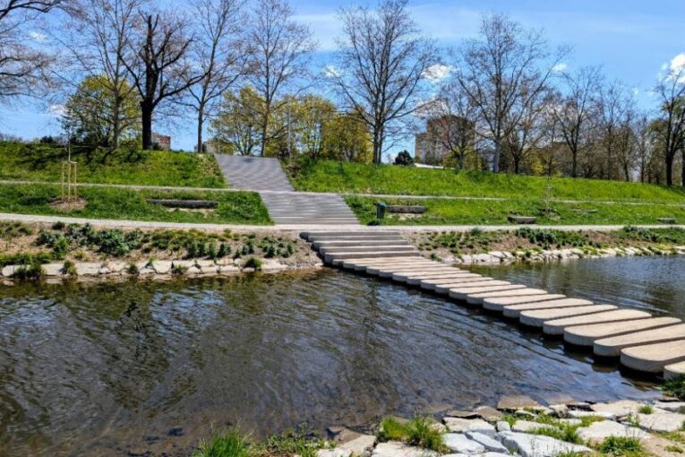 Sluneční ostrov získal titul Stavba roku dopravní a technické infrastruktury 2025