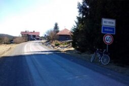 Silnice kolem přehrady Souš bude od středy 15. dubna opět průjezdná