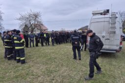 AKTUALIZOVÁNO: Čtrnáctiletá dívka z Pelhřimovska se v pondělí nevrátila ze školy