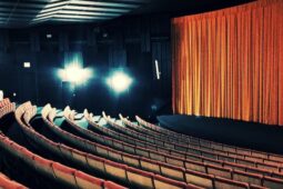 Prostějovské kino pokračuje v proměně. Dostane nové sedačky