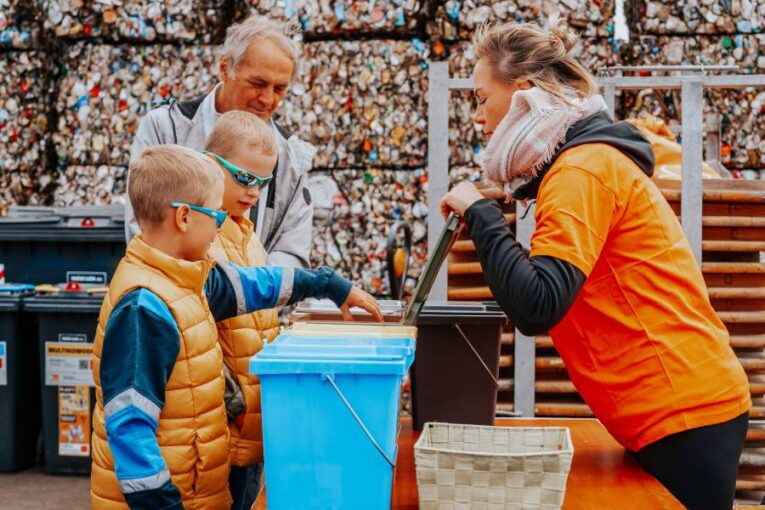 Den otevřených dveří Pražských služeb 2026: Edukace a technika v hlavní roli