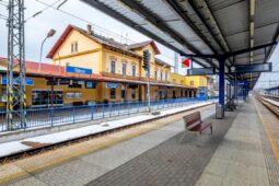 Historické nádraží v Táboře projde proměnou. Cestujícím přinese moderní zázemí