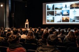 Hradec čeká kulturní svátek. PechaKucha slaví jubilejní 30. večer