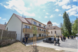 Plzeň dokončila Nový Šuferajn. V Malesicích vzniklo 12 bezbariérových bytů