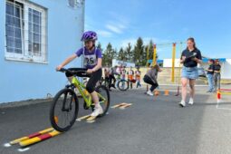 Šlapali za vítězstvím. Mladí cyklisté v Nymburce ukázali, jak se jezdí bezpečně
