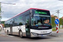 Cestující na železnici čekají výrazná omezení