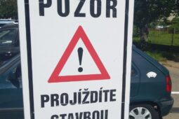 Práce na výstavbě dálnice pokračují, řidiče čeká další částečná uzavírka