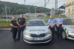 Na mostě se odehrával boj o lidský život. Zasahující hlídky uspěly
