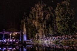 Nenechte si ujít Múzy na vodě. Festival nabídne hudbu pod širým nebem zdarma i hvězdy české a slovenské scény