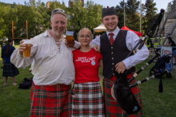 Přenes se do Skotska během akce Brno Highland Games