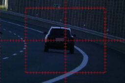 Extrémní jízda na D35. Audi uhánělo rychlostí 236 km/h