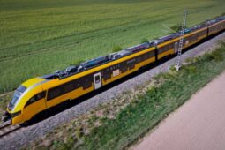 Vyšší komfort a rychlost až 200 km/h. RegioJet testuje nové soupravy pro trasu Praha–Vysočina