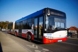 Vlašimsko čeká dopravní zemětřesení. Od srpna se mění jízdní řády i linky do Prahy a na Vysočinu