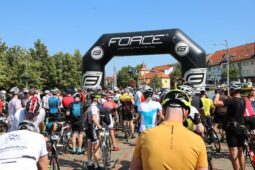 Do Dubnice vyrazí rekordní peloton. Jubilejní cyklojízda přilákala 232 účastníků