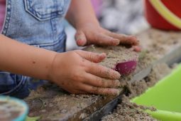 Jedna školka pro více obcí? Nymbursko hledá řešení budoucnosti vzdělávání