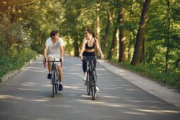 Alkohol i drogy za řídítky: Policisté si posvítili na cyklisty v Libereckém kraji