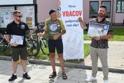 Vracov přivítal peloton Na kole dětem