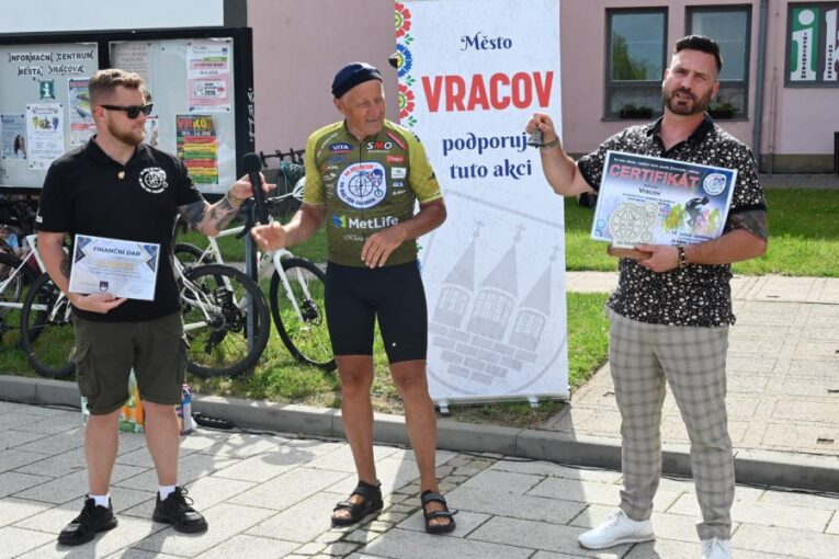 Vracov přivítal peloton Na kole dětem