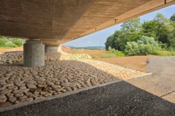 Vedle obchvatu vzniká další důležitá silniční stavba