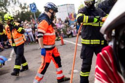 Pardubice posílí vybavení dobrovolných hasičů. Přispějí na speciální zásahové oděvy