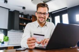 Nejlevnější půjčka online: jak ji skutečně poznat a nepřeplatit