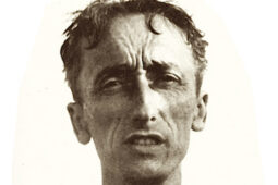 Riskoval život v hlubinách oceánů. Jacques-Yves Cousteau proslavil podmořský svět
