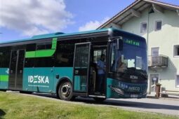 Nové autobusové linky propojí jižní Čechy s Bavorskem i Rakouskem