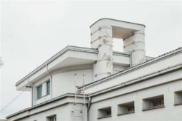 Historická památka dostane nový symbol. Zvon v nymburském krematoriu ponese městský znak