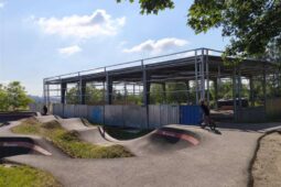 Betonárka dostává novou tvář. Krytý skatepark je téměř hotový